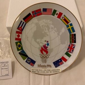 Hallmark Porcelain Collector’s Plate: 1996 Centennial Olympic Games, Atlanta